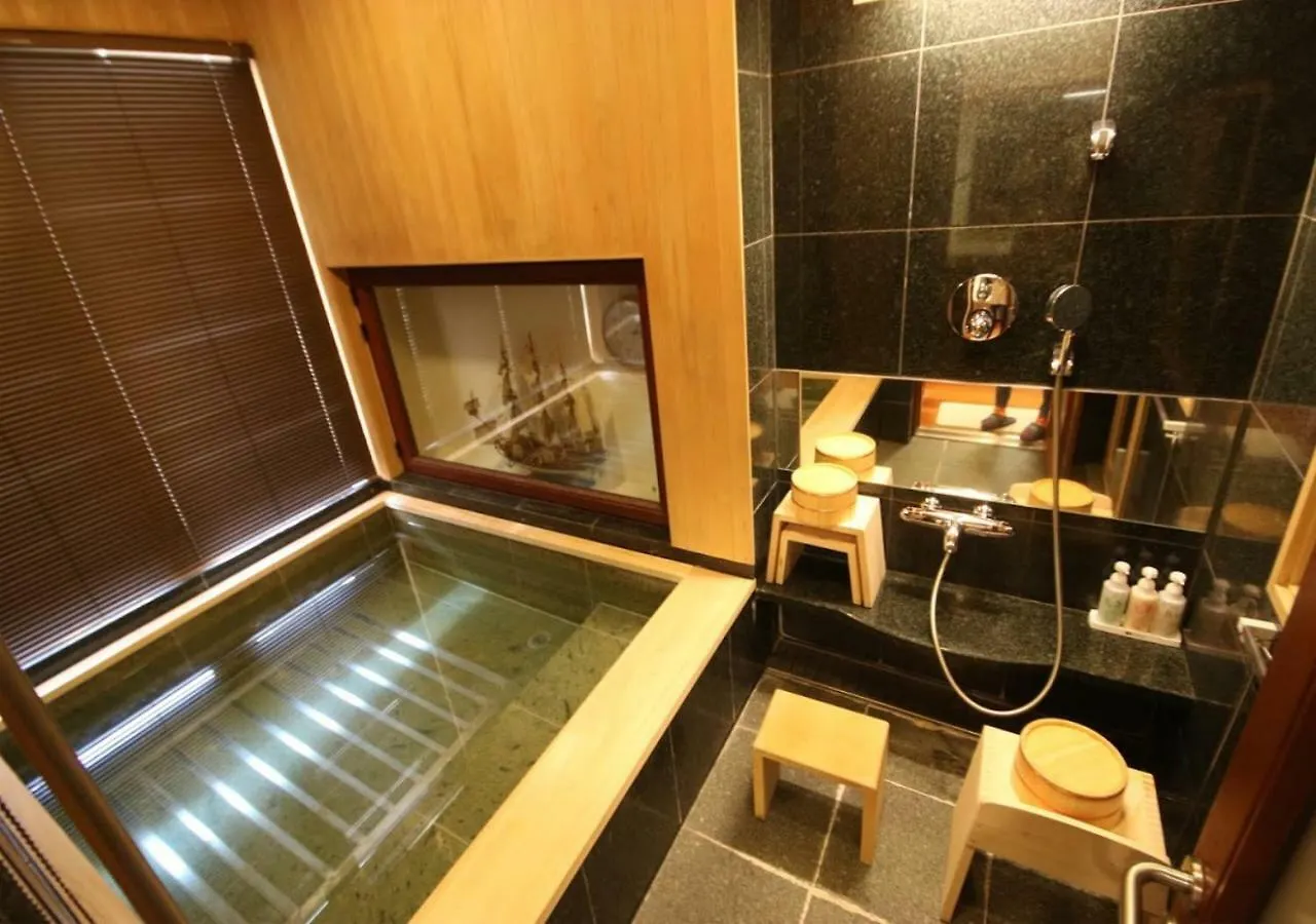 Sotel Castle Fukuoka  0*, Fukuoka (Fukuoka)